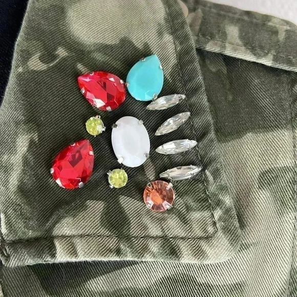 Decree 100% Cotton Camouflage Embellish Vest with Gem Collar Points Medium - Picture 3 of 16